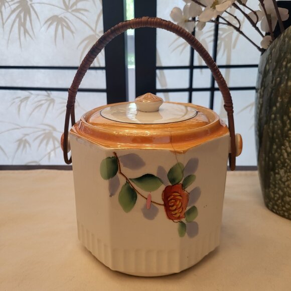 Vintage Iridescent Floral Lustre Ware Biscuit Barrel Cookie Jar w/ Rattan Handle - Picture 5 of 9